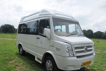 9 Seater Tempo Traveller Rental